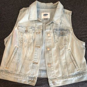 Light denim jean jacket